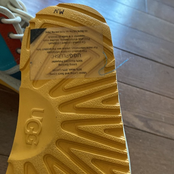 kids ugg boot , - Picture 4 of 5